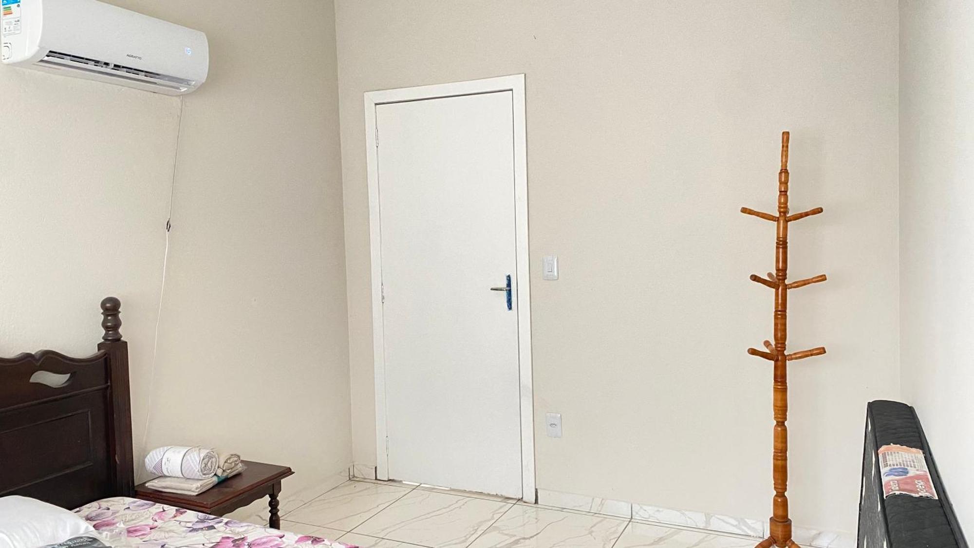 Casa De 2 Quartos Com Piscina Сasa de vacaciones Balneário Camboriú